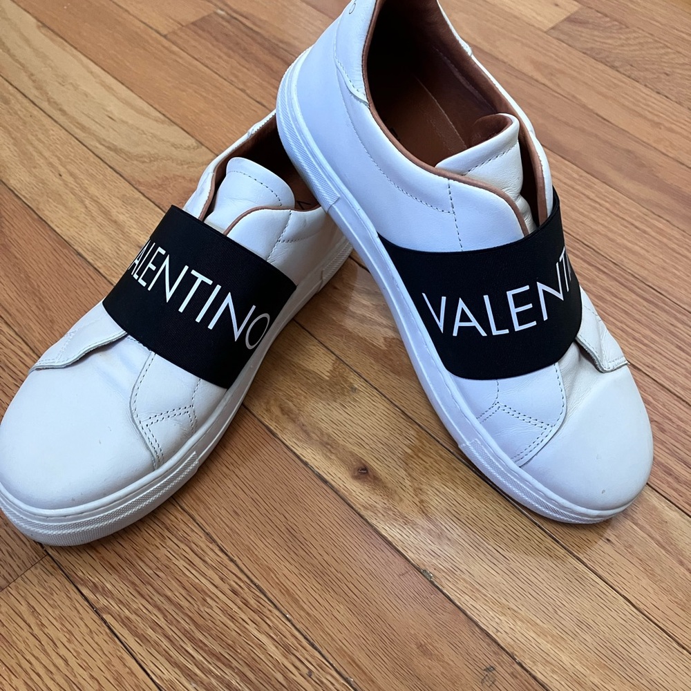 Valentino White Logo Sneakers Made In Italy Size 38 Made In Italy